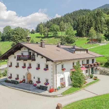 Oberdeutinghof Apartment Saalfelden Bagian luar foto