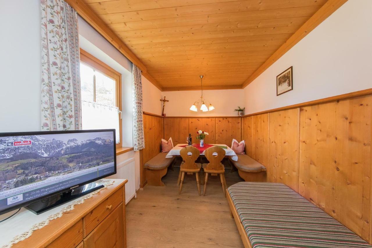 Oberdeutinghof Apartment Saalfelden Bagian luar foto