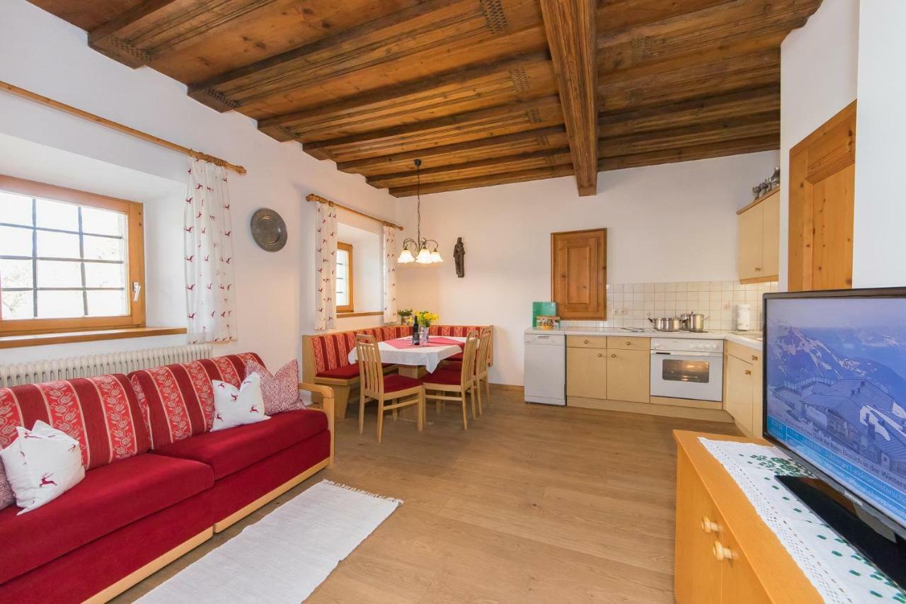 Oberdeutinghof Apartment Saalfelden Bagian luar foto