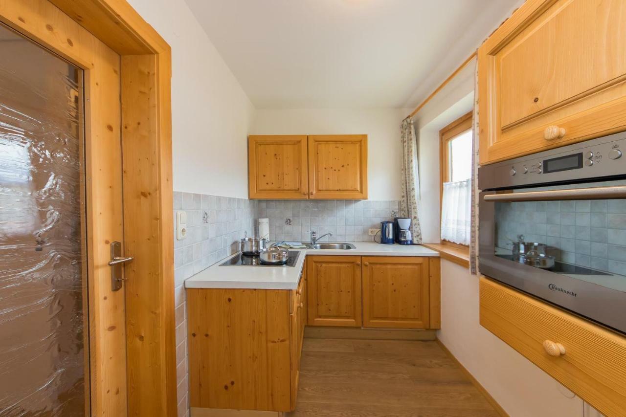 Oberdeutinghof Apartment Saalfelden Bagian luar foto