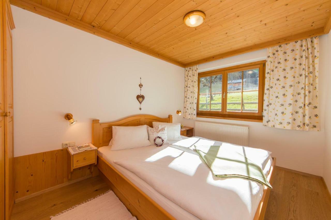 Oberdeutinghof Apartment Saalfelden Bagian luar foto